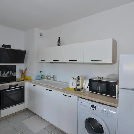 T2 Terrasse, Parking Et Local Velo A A 10 Min Des Plages D'hossegor! Apartament Tosse